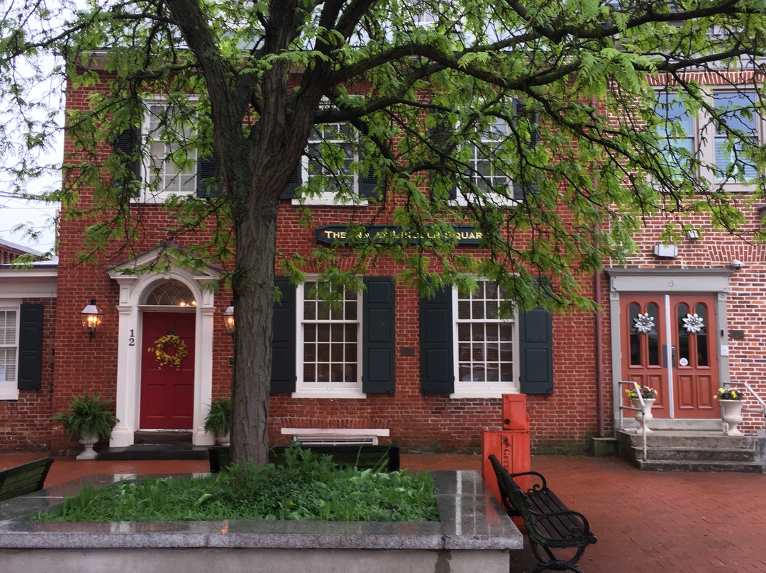 Inn at Lincoln Square主图