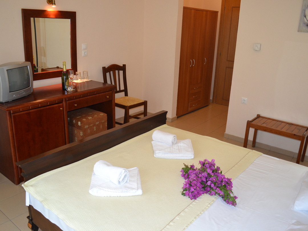 Hotel Filoxenia主图