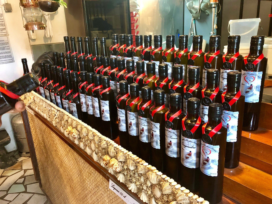 Distillerie Huahine Passion-Fare必去景点