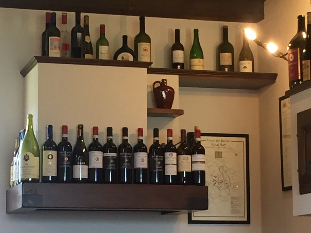 Cantina Renato Corino-拉莫拉必去景点