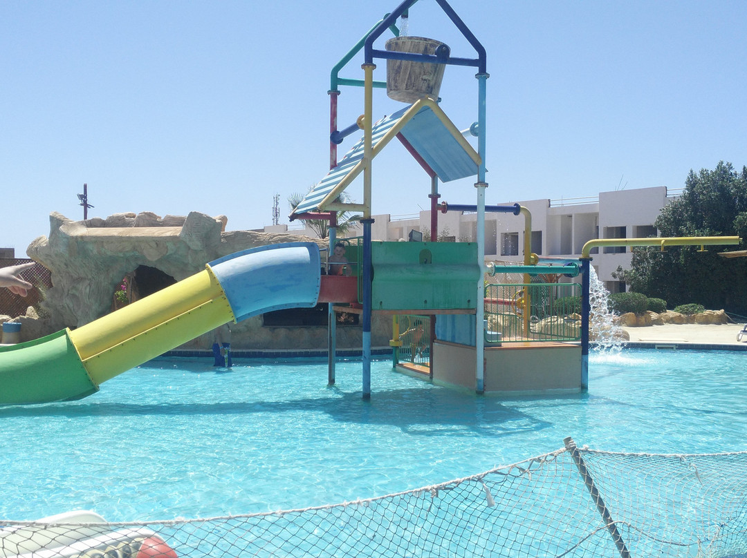 Panorama Naama Heights主图