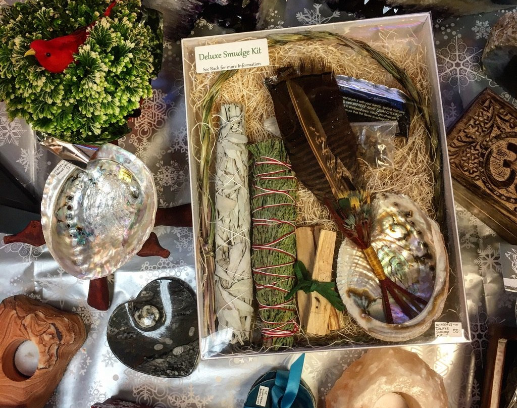 River Gems Gallery景点图片