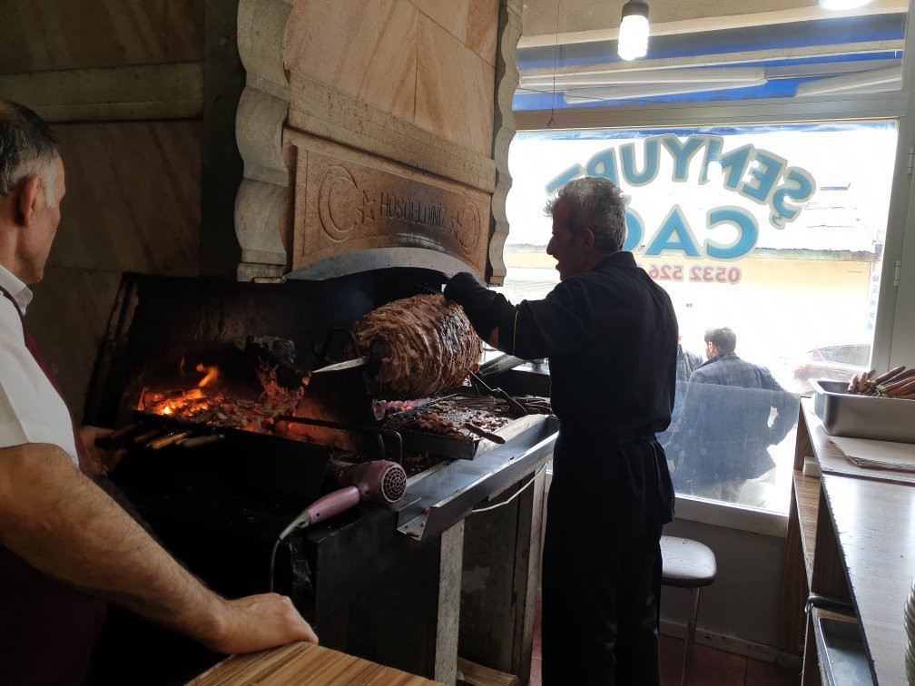 Senyurt Cag Kebap