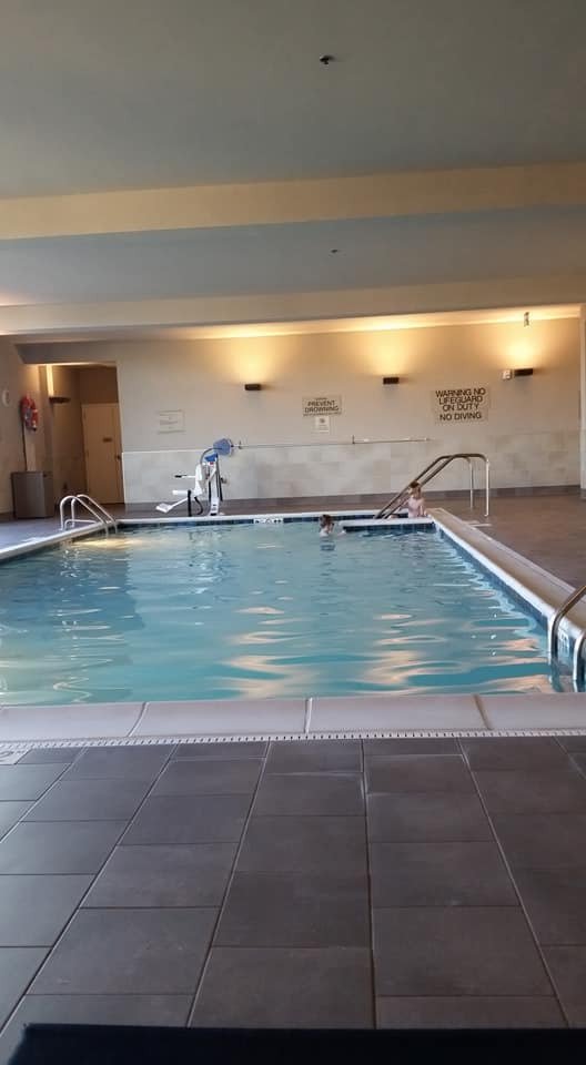 Towneplace Suites Columbus Easton Area-泳池