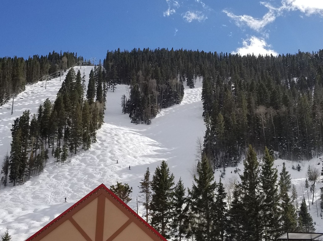 The Blake at Taos Ski Valley主图