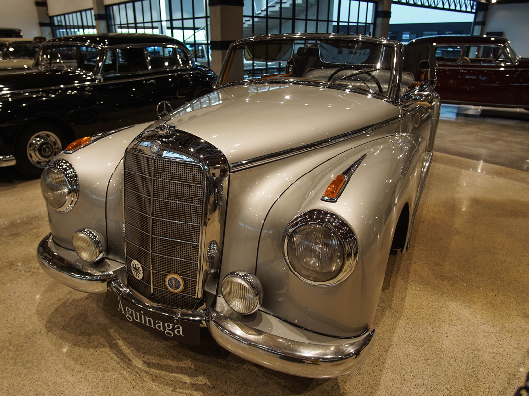 Museo Mercedes-Benz Barakaldo Aguinaga景点图片