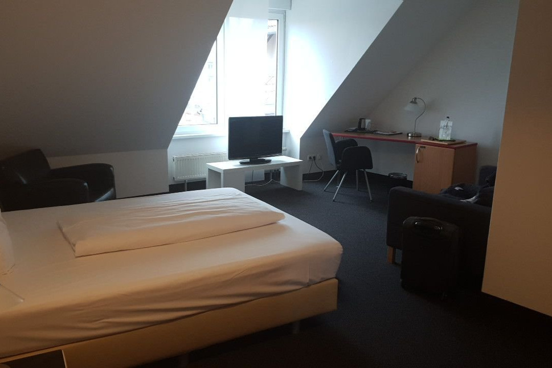 阿尔贝提努酒店主图