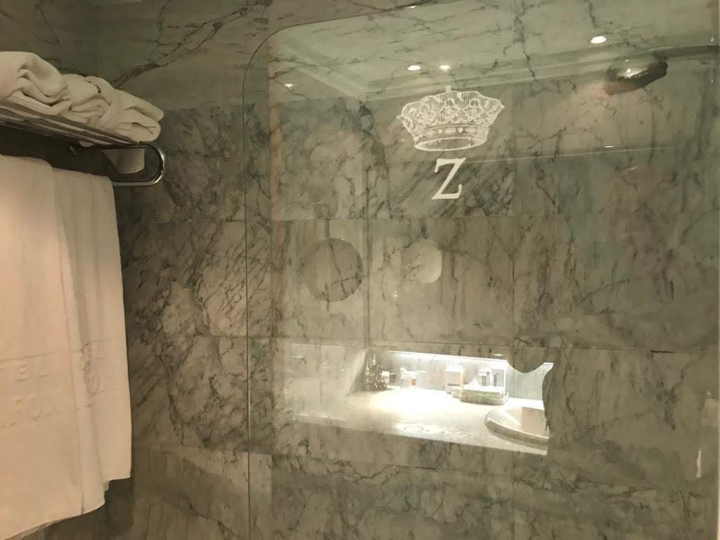 帕拉福克斯酒店主图