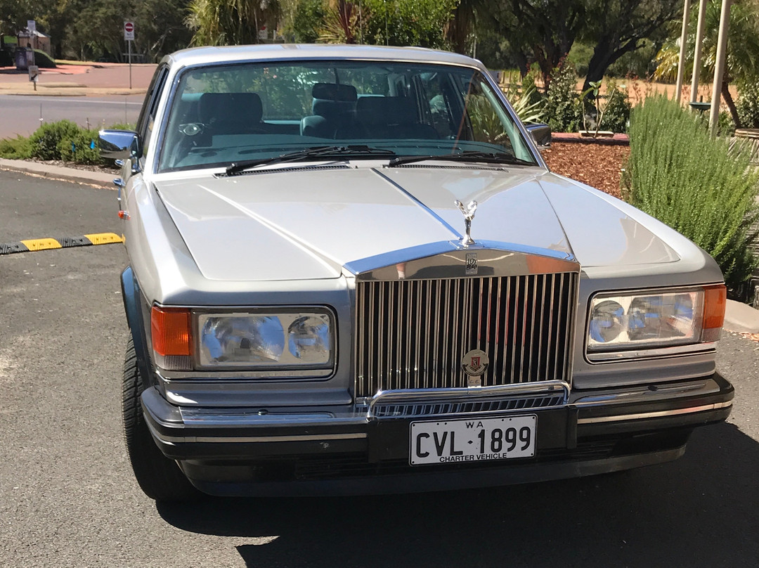 Esquire Classic Charters-巴瑟尔顿必去景点