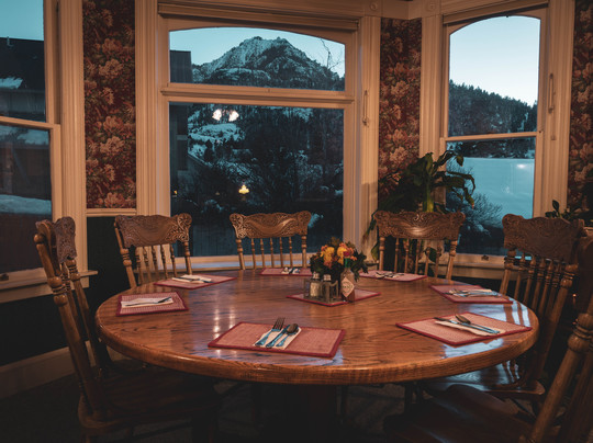 St. Elmo Hotel主图