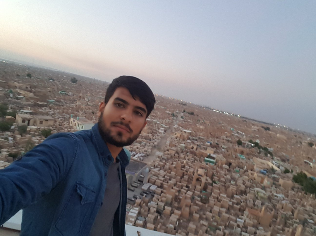 Wadi Al-Salaam Cemetery-Najaf必去景点