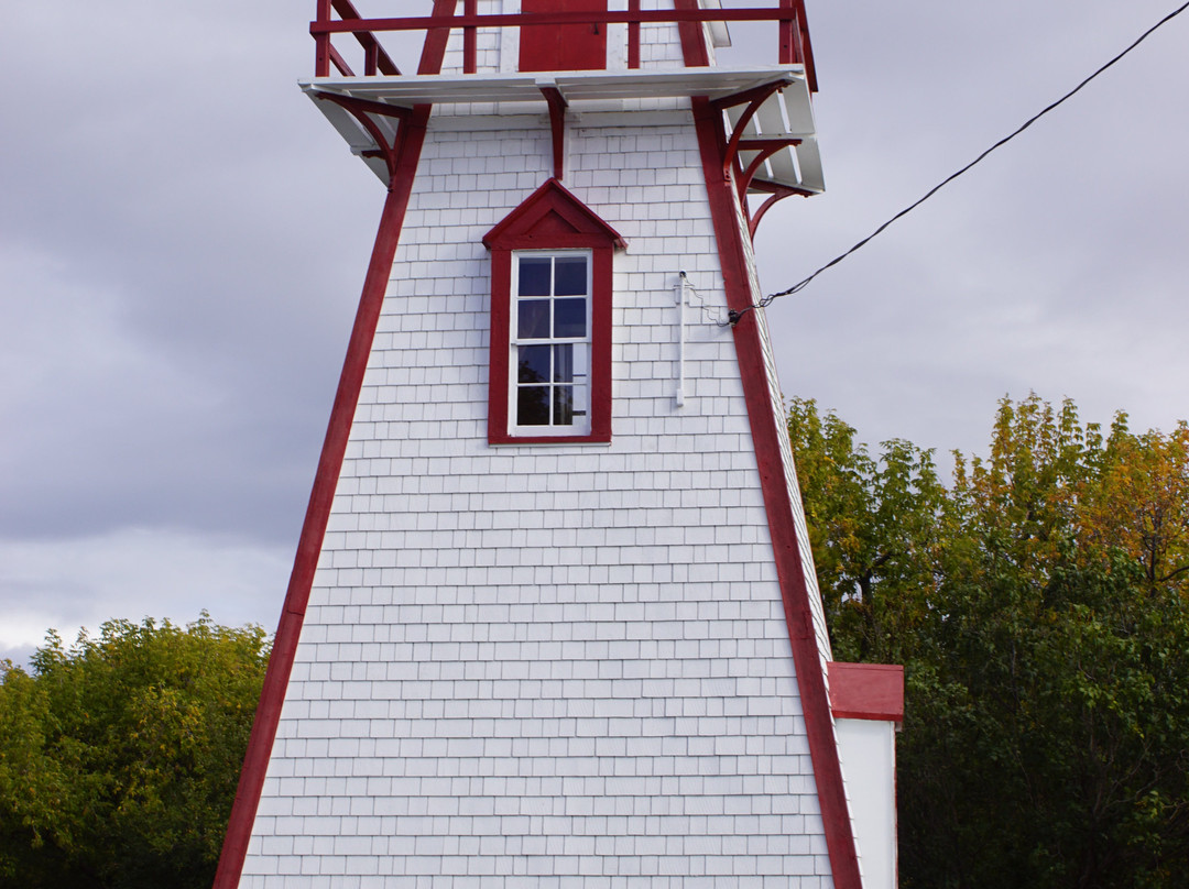 Manitowaning Lighthouse景点图片