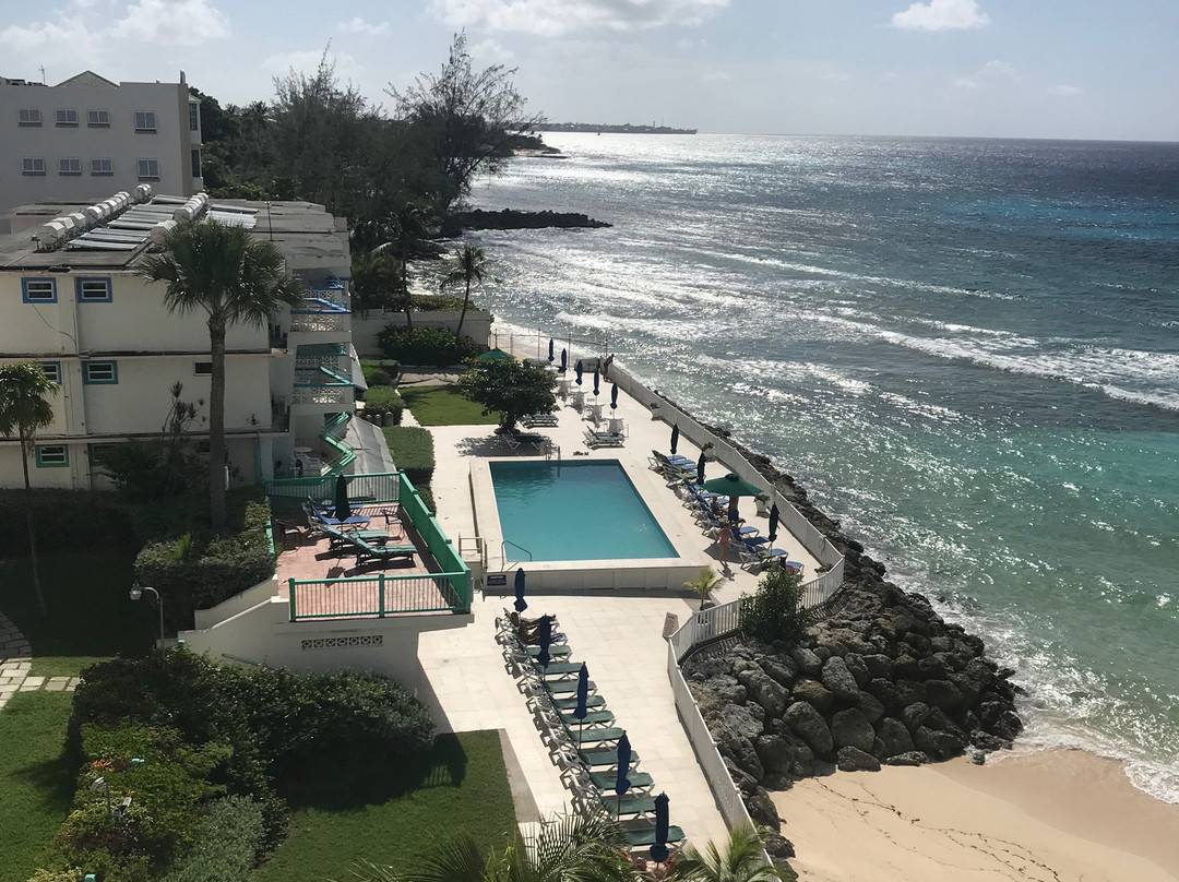 罗斯特热瓦酒店主图