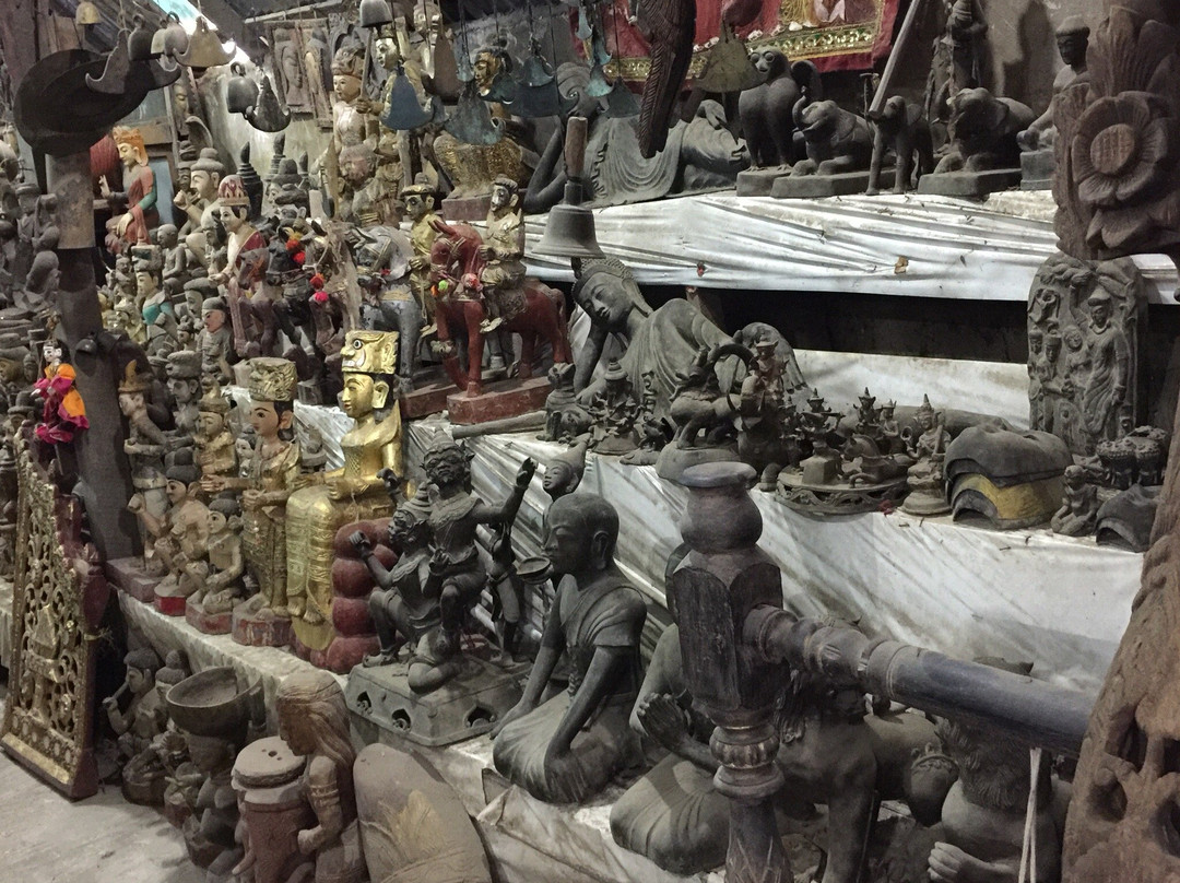 Soe Moe Myanmar Handicrafts景点图片