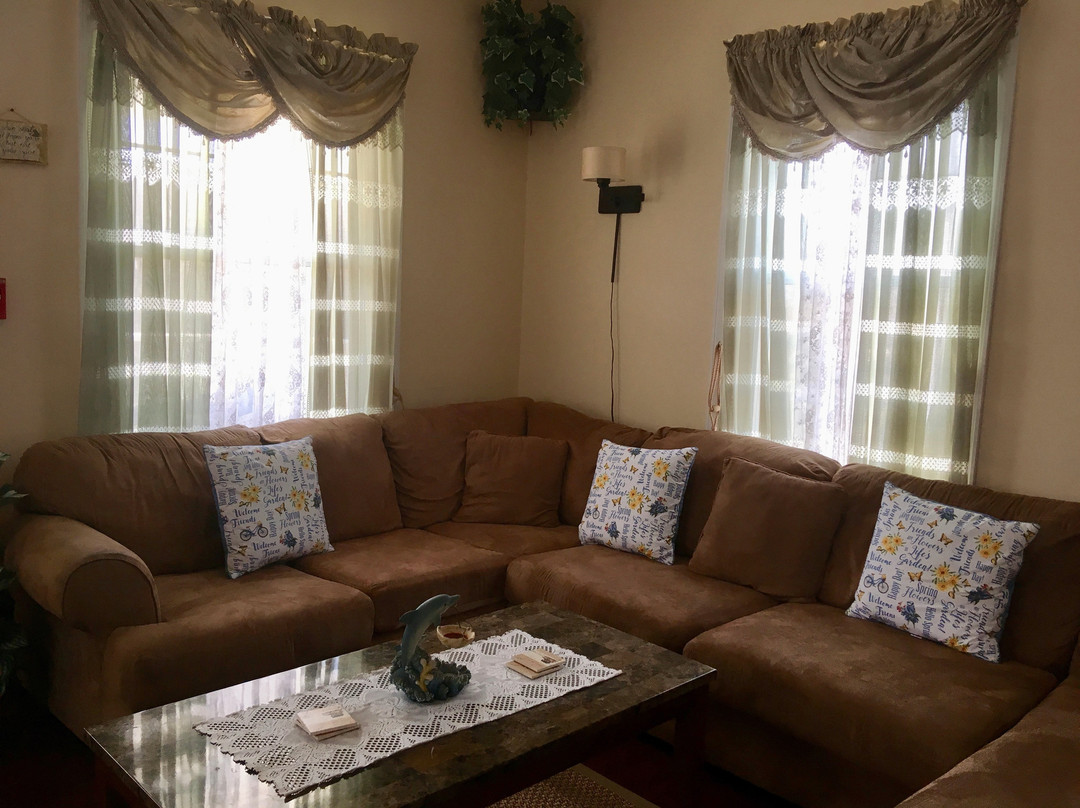 Inn The Gardens B&B主图