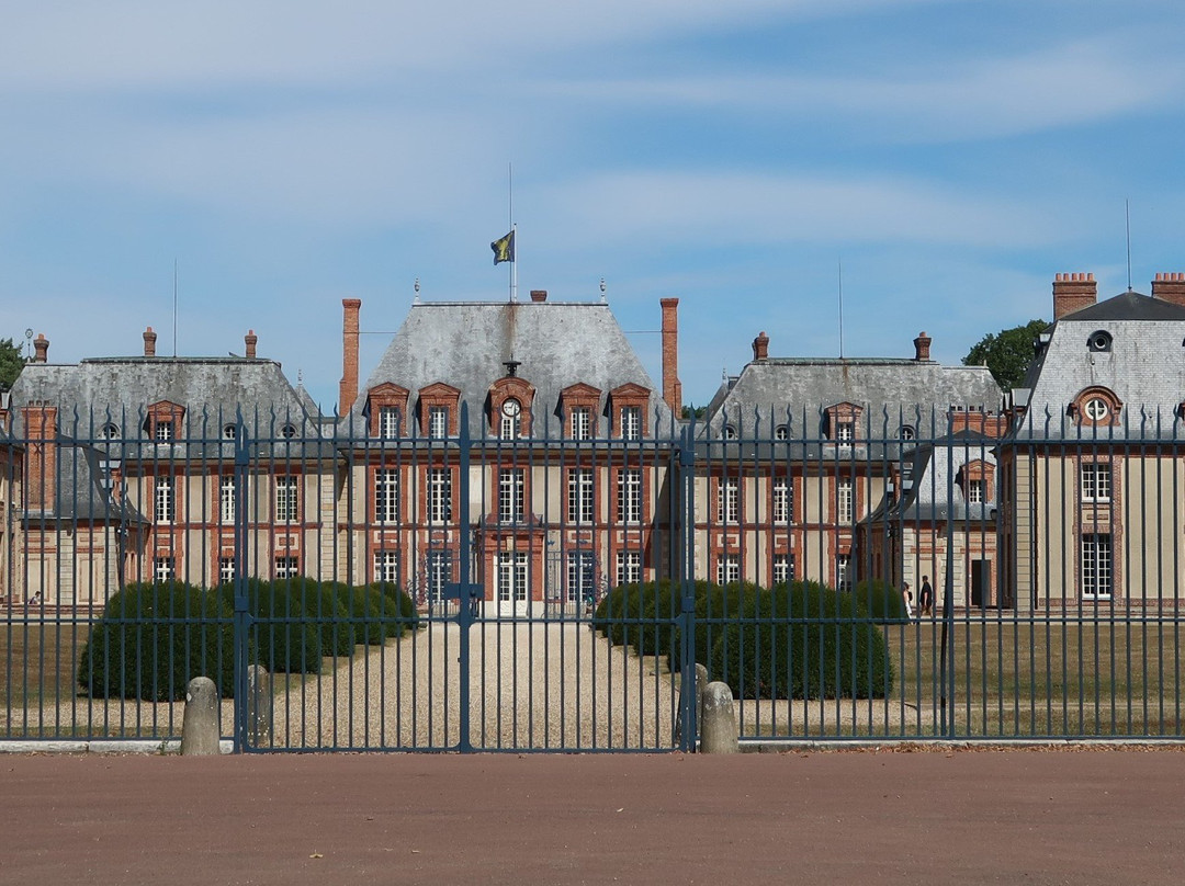 Chateau de Breteuil景点图片