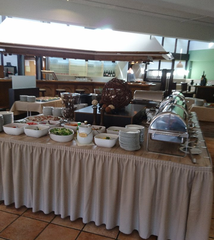 Rengershausen餐馆和美食-Stadthallen-Restaurant Zur Linde