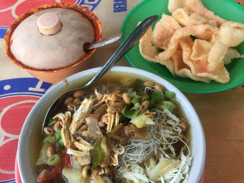 Kecomberan餐馆和美食-Bubur Sop Mang Dul