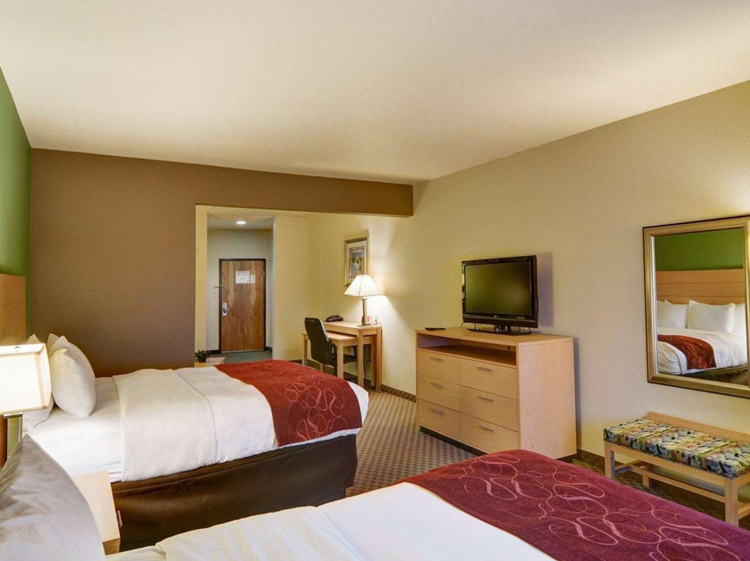 Comfort Suites Lindale - Tyler North主图