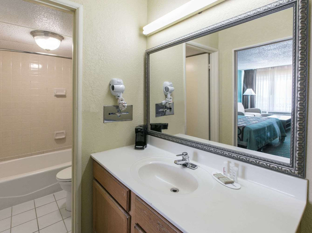 Super 8 By Wyndham Duncan主图