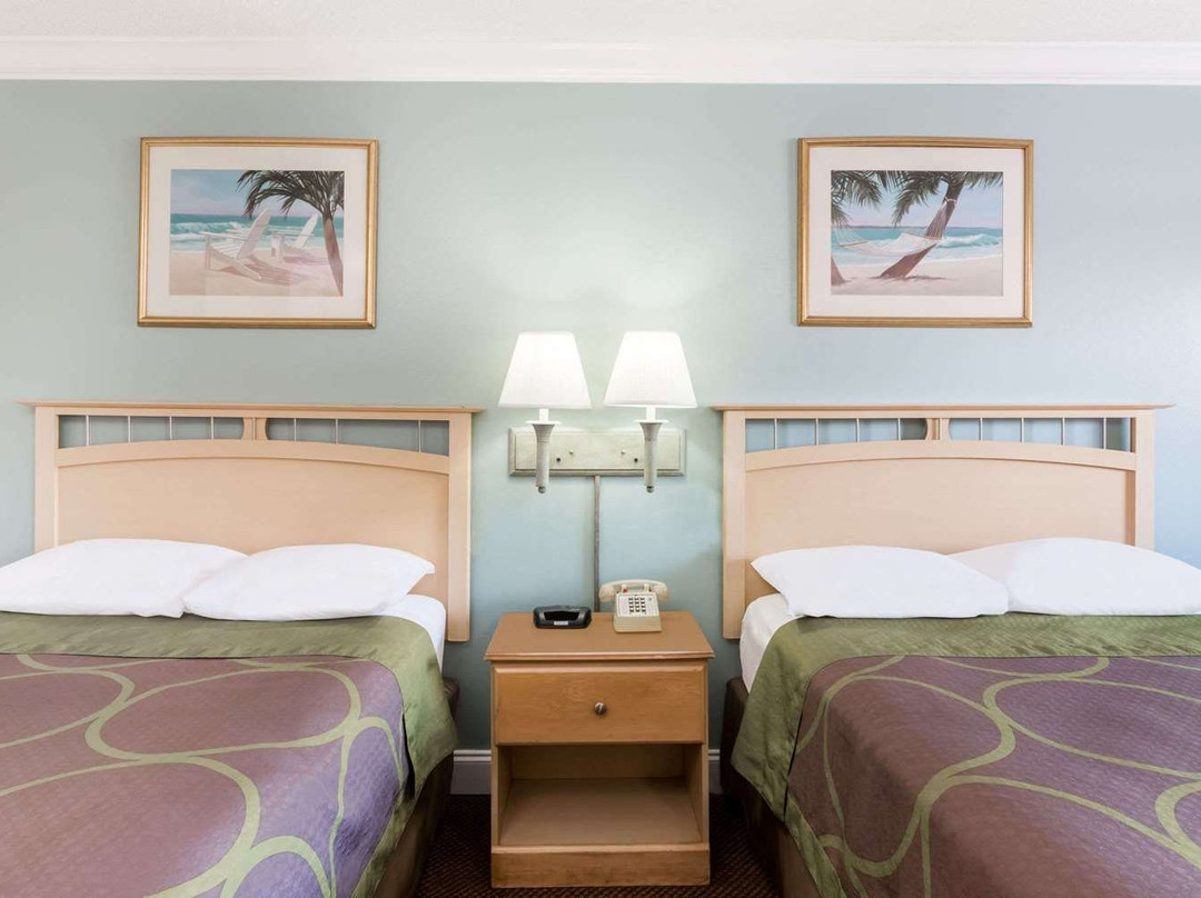 Super 8 by Wyndham Ft Walton Beach主图