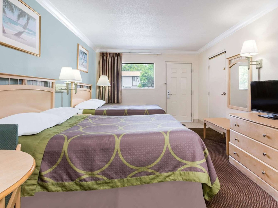 Super 8 by Wyndham Ft Walton Beach主图