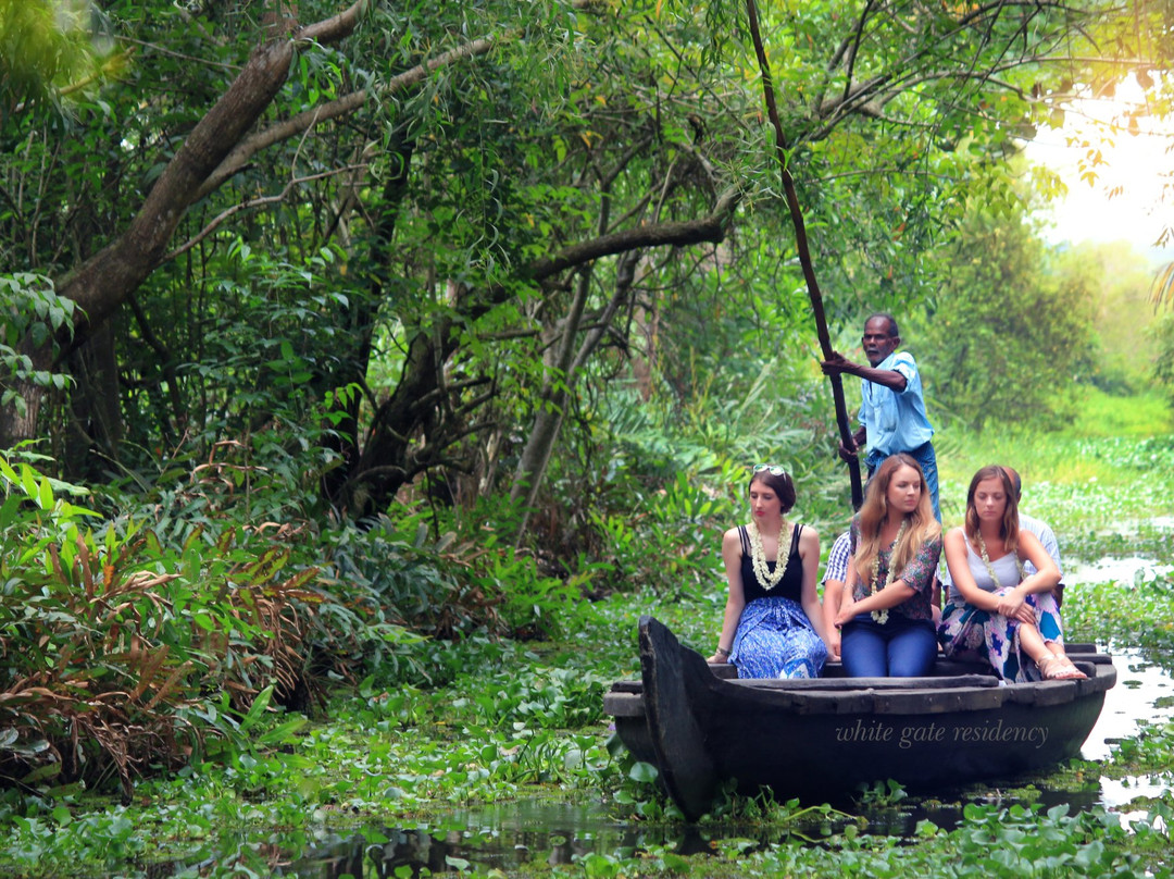 White Gate Residency主图