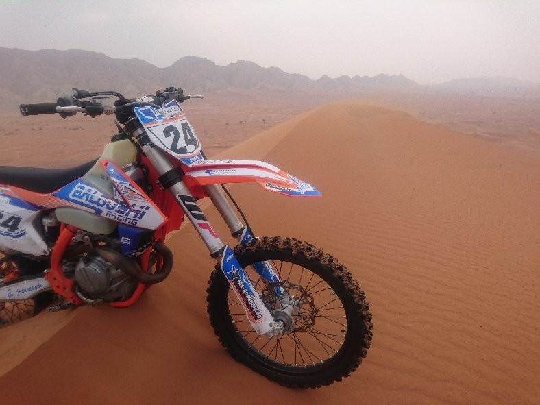 MX-Academy Motocross Enduro Desert ride and Dune Bashing Dubai-杰贝阿里必去景点