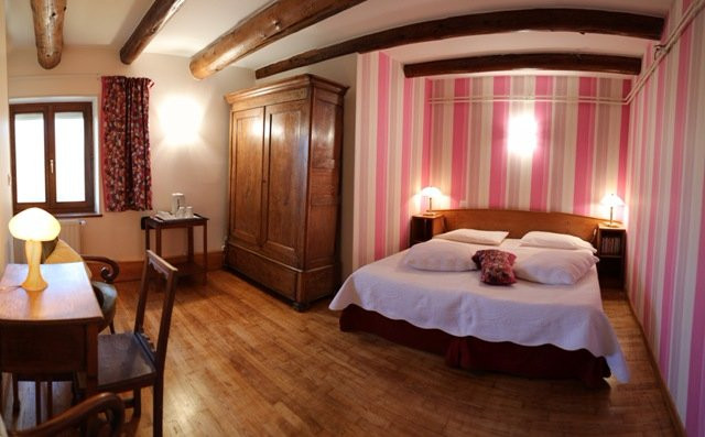Maison d'hotes Sainte-Genevieve主图