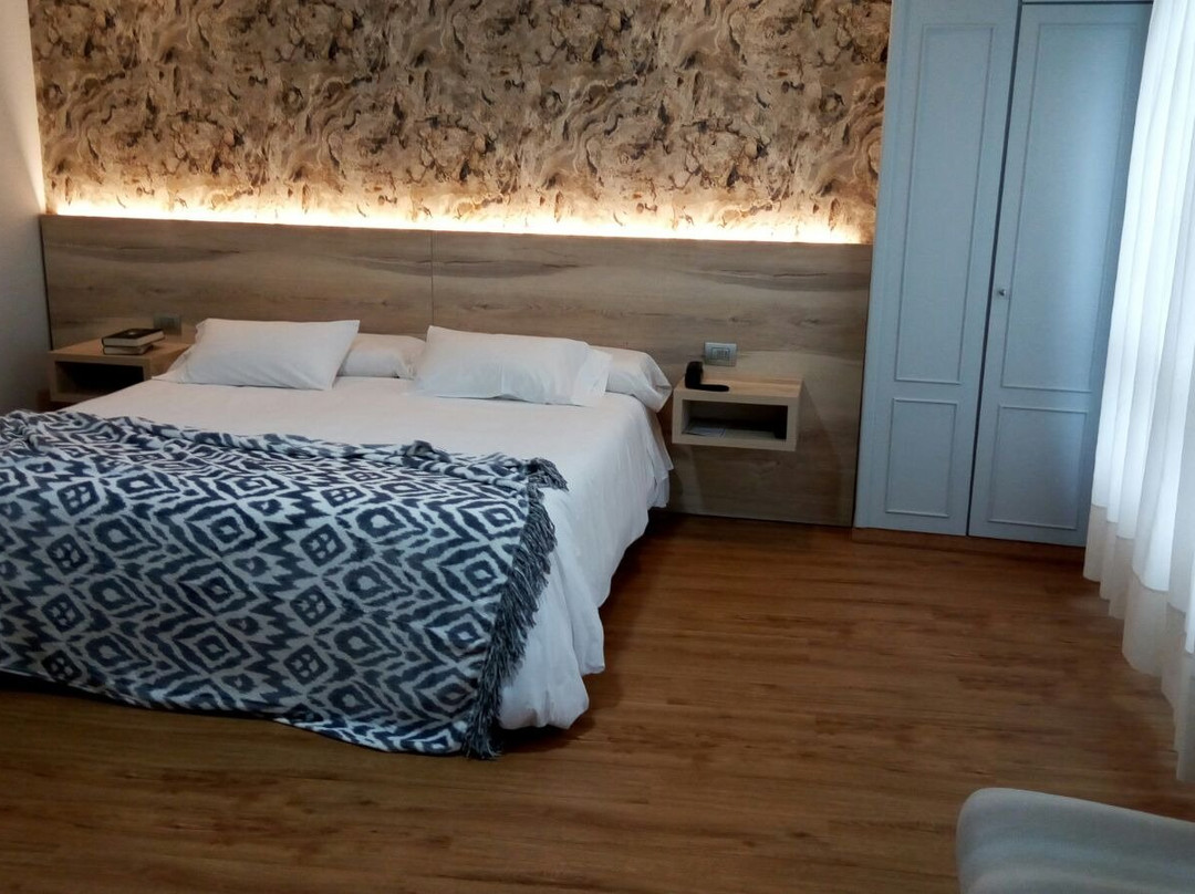 Cee酒店住宿-Hospedium Hotel La Marina