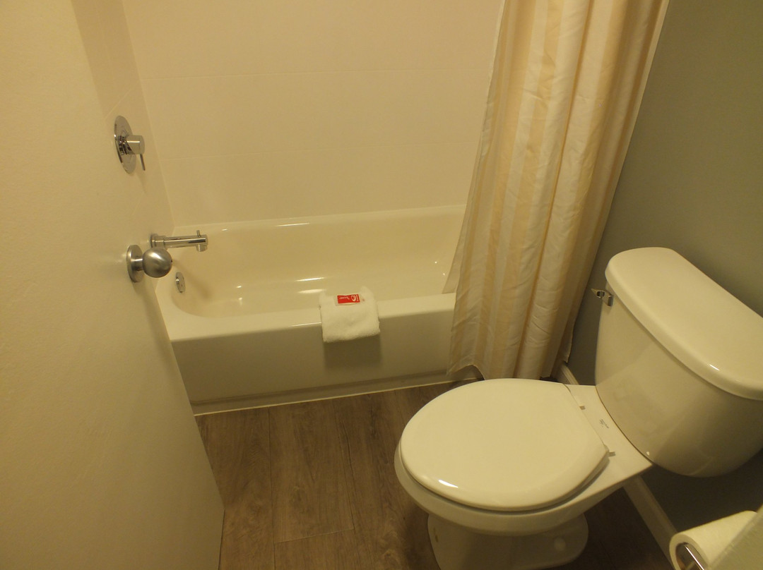 赫尔希伊克诺旅店主图