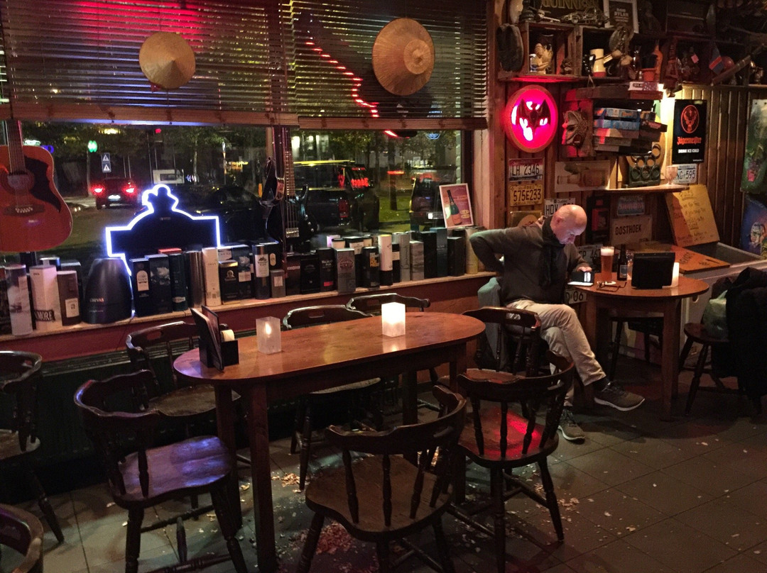 Tracks & Tr@vellers-克诺克－海斯特必去景点