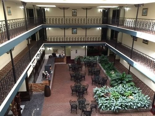 SureStay Plus Hotel by Best Western Baton Rouge