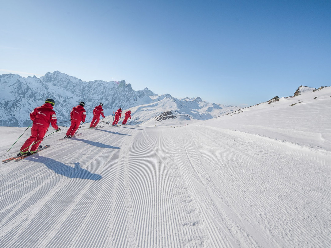 Schweizer Skischule Savognin景点图片