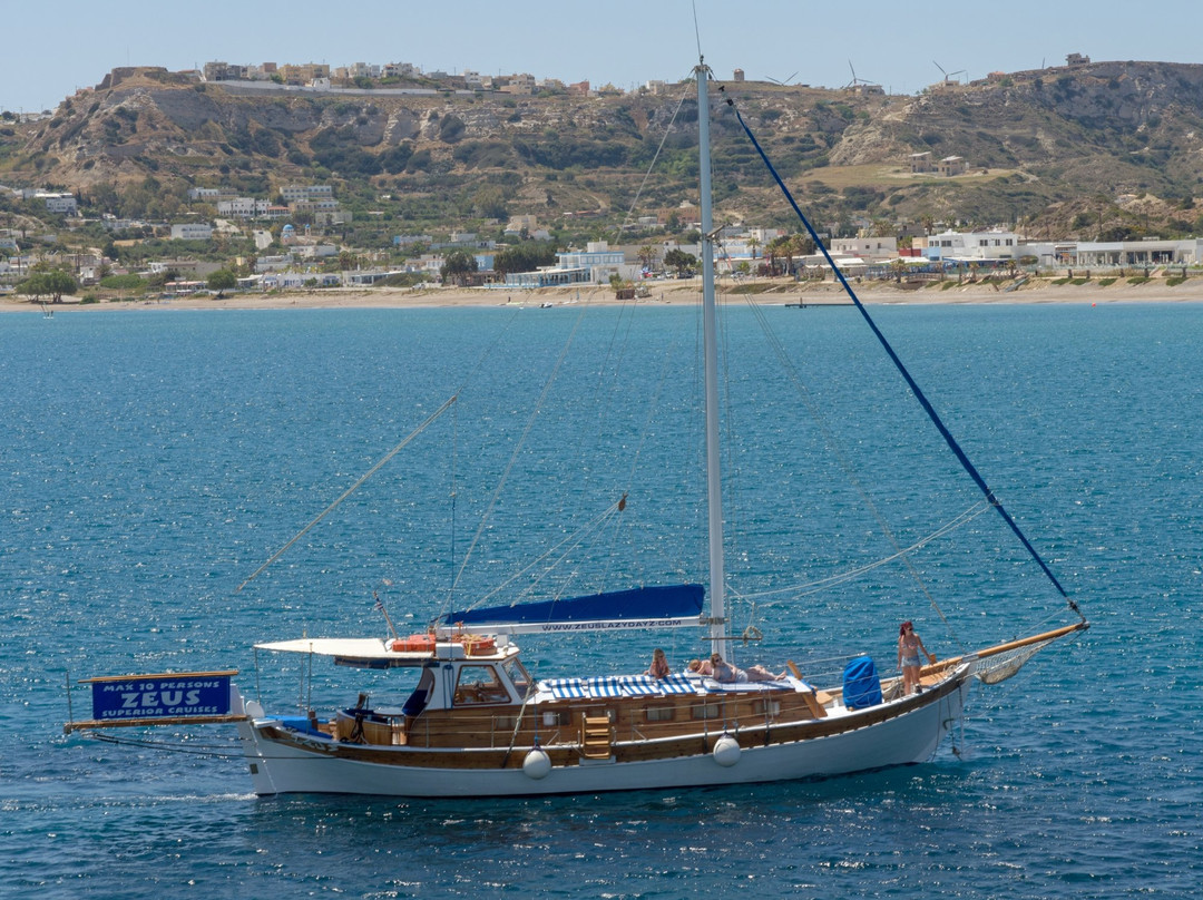 Zeus Superior Cruises-卡达米那必去景点