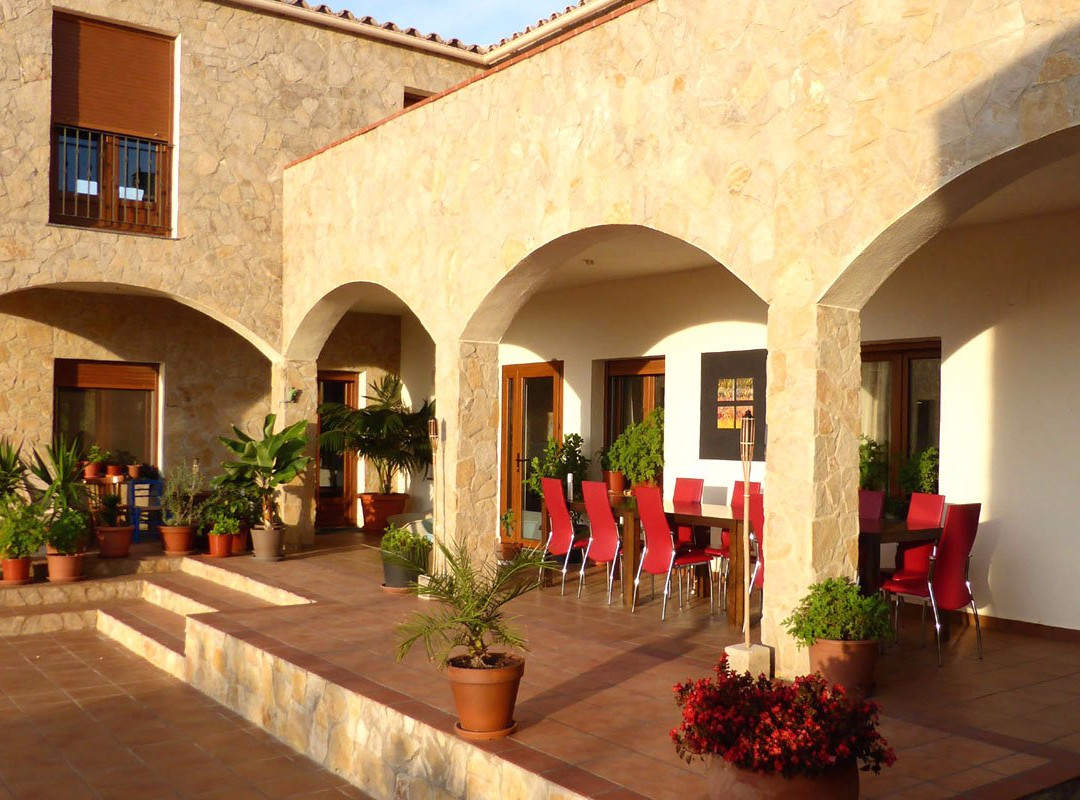 Mas Del Rey Boutique B&B