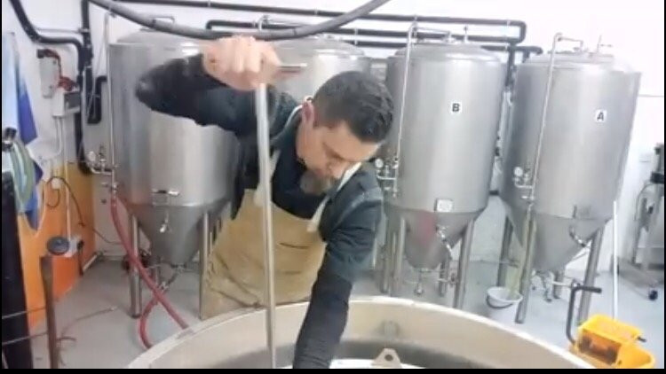 Brewhaha Craft Brewery-杰佛瑞湾必去景点