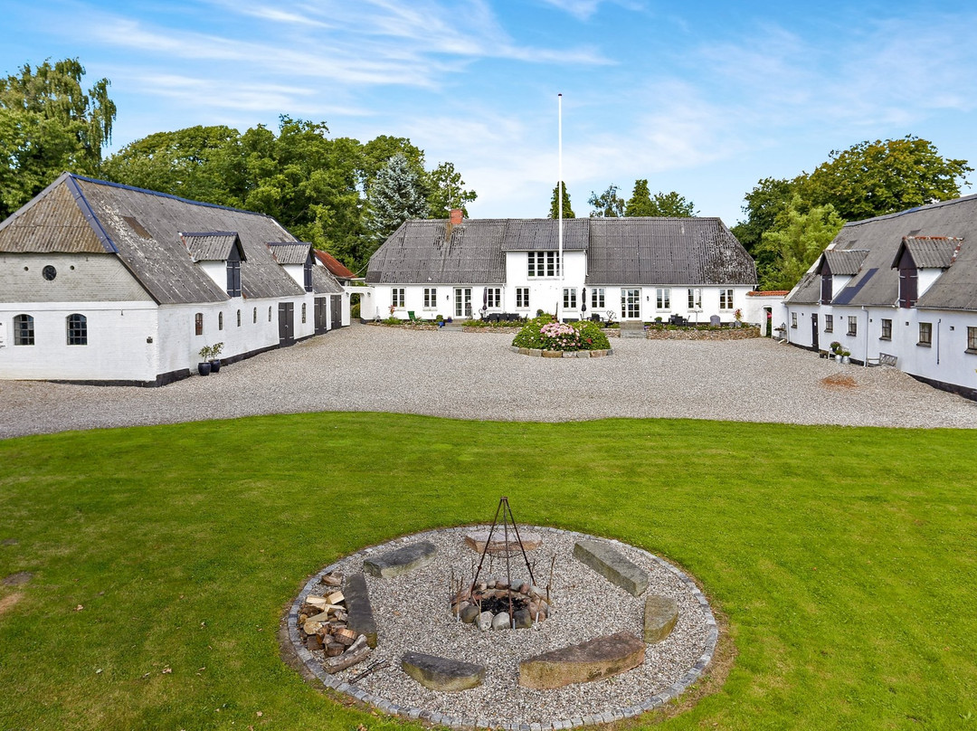 Strandgaarden B&B