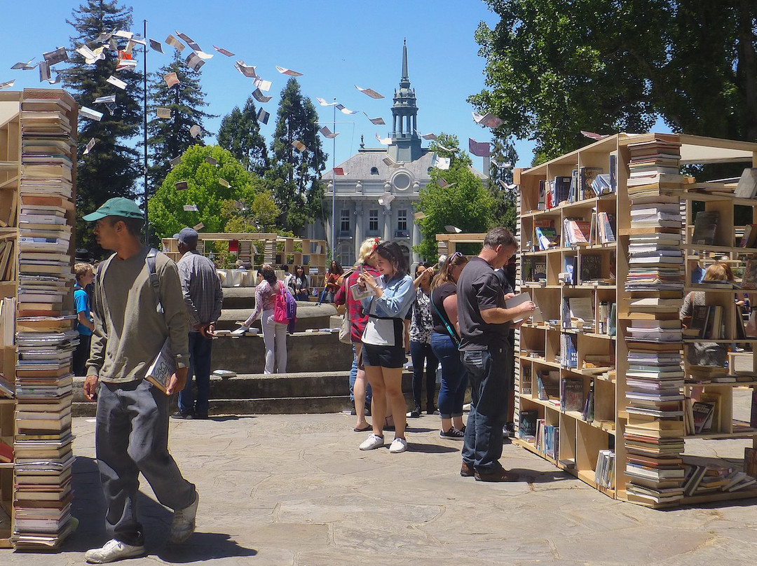 Berkeley Visitor Information Center-伯克利必去景点