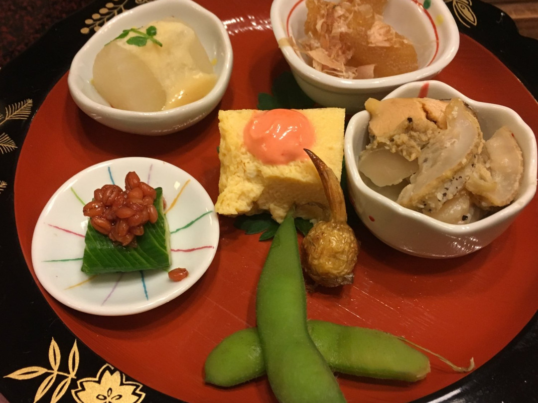 魚重楼