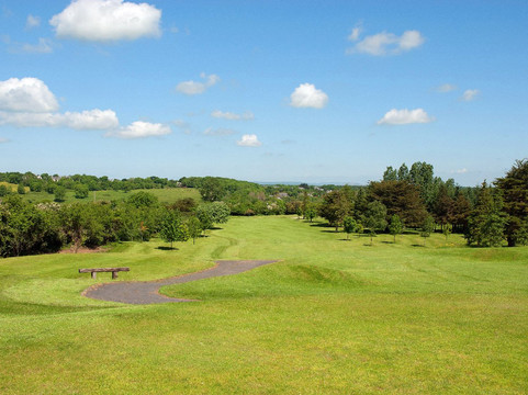 Ennis Golf Club-恩尼斯必去景点