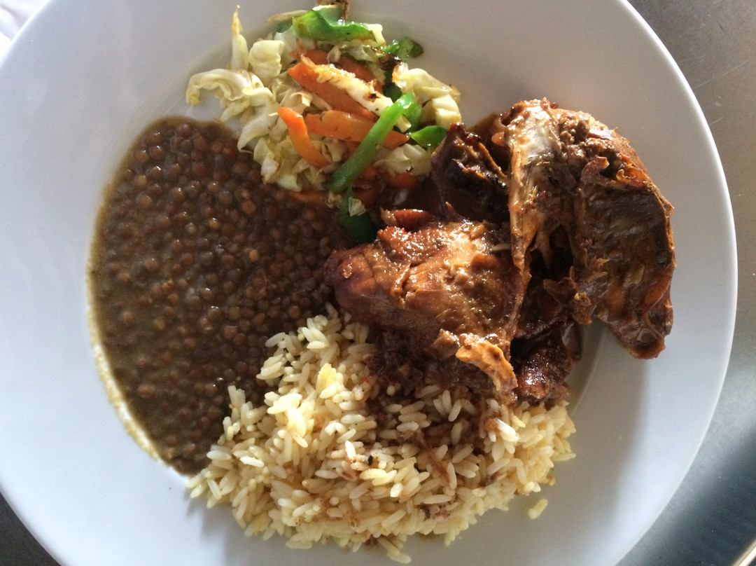 Castara餐馆和美食-Cascreole Bar & Beach Club