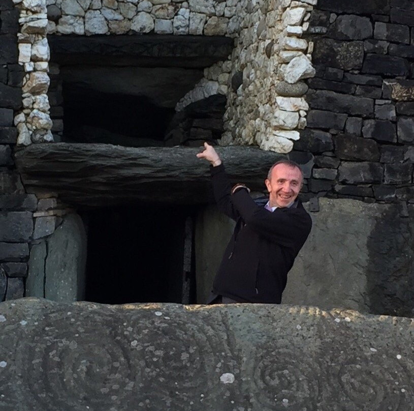 Pro Bus & Car Luxury Touring - Day Tours