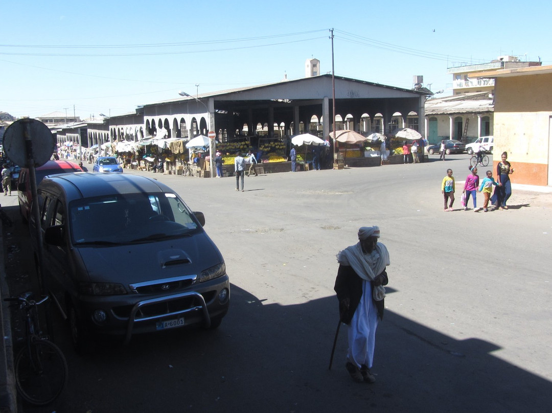 Grain and Vegetable Market-阿斯玛拉必去景点