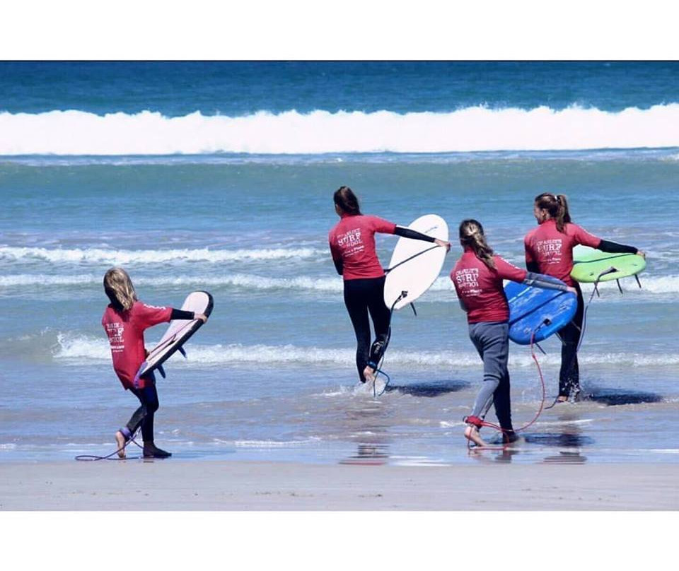 Charlie's Surf School-罗布必去景点