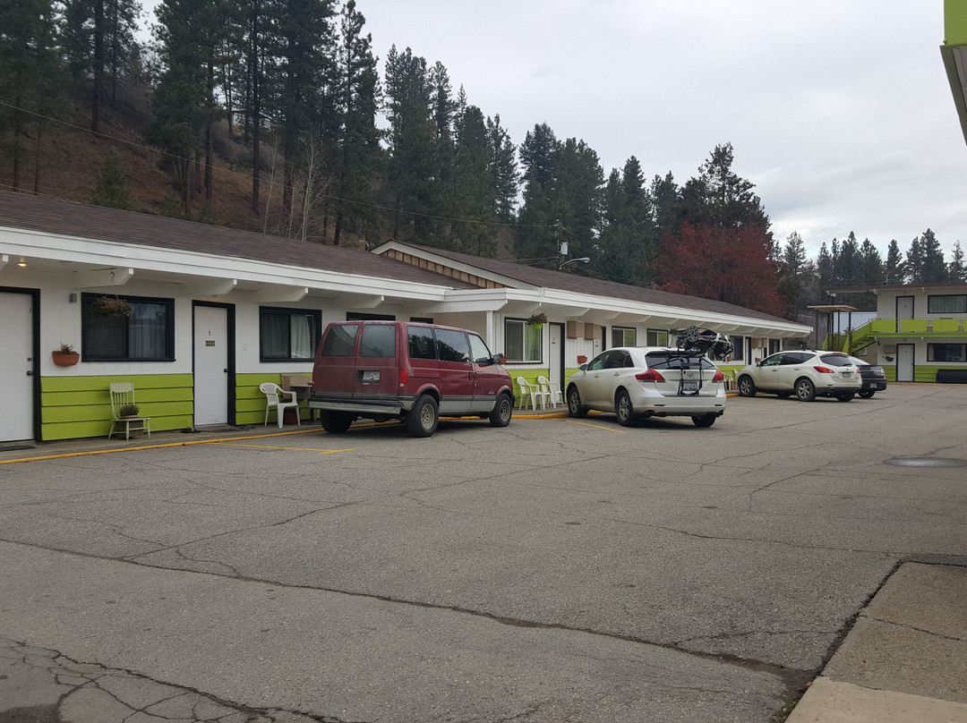 Cedars Motel主图