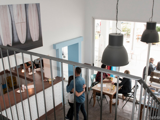 Escola Catalana de Surf-卡斯特尔德费尔斯必去景点