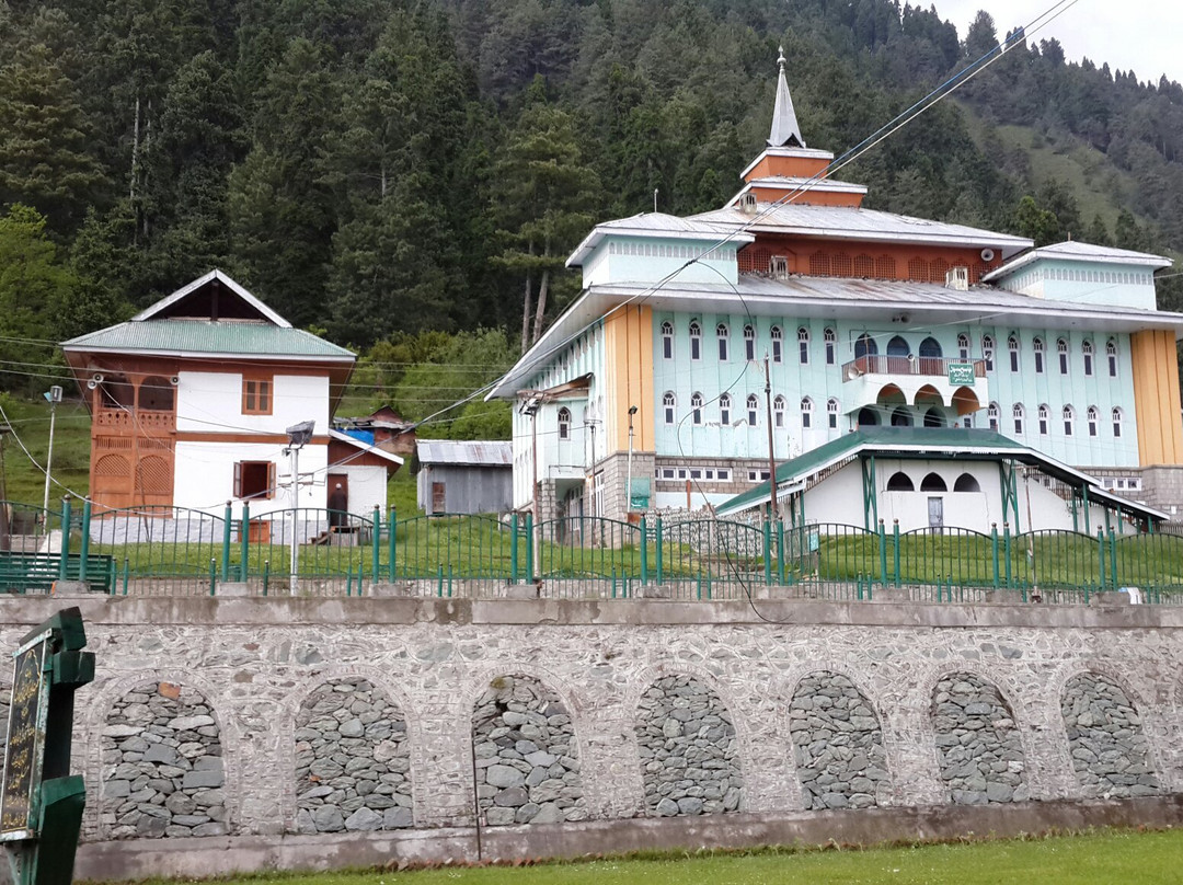 Baba Reshi Shrine景点图片