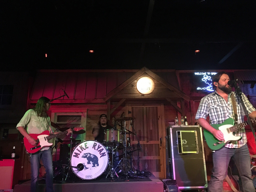 Big Texas Dance Hall & Saloon-斯普林必去景点