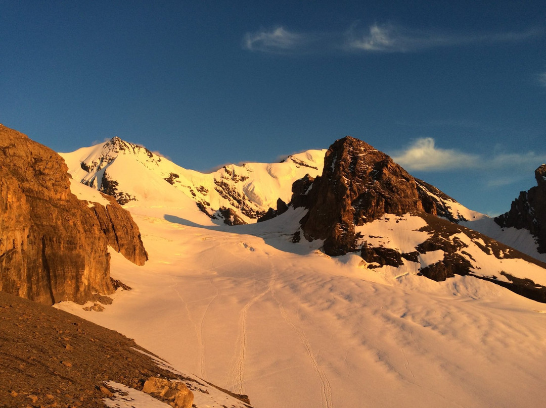 Bluemlisalphutte SAC 2840m-坎德斯泰格必去景点